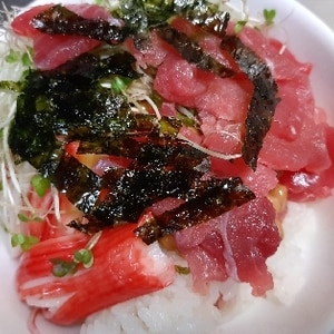 飲んだ後の〆は☆刺身の残りで「マグロ納豆丼」